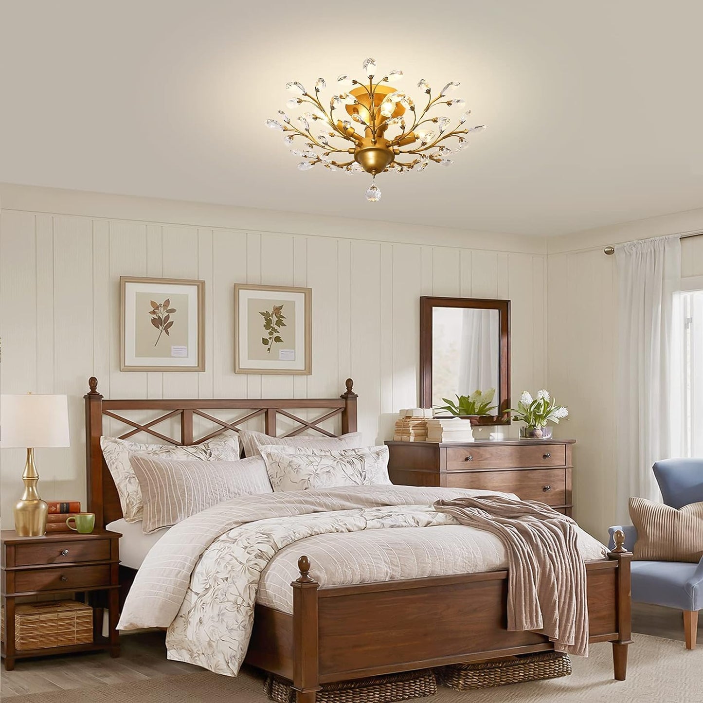 Crystal Chandelier Vintage Style 4 Lights Gold Coloured Finish